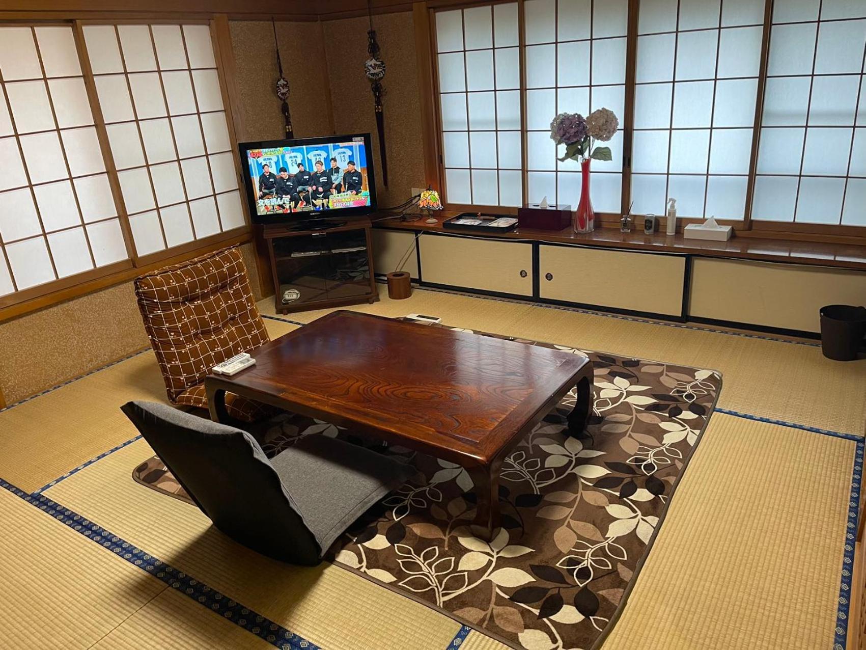 New Open『天然温泉』芦ノ湖畔の完全貸切別荘 Hakone Exterior foto
